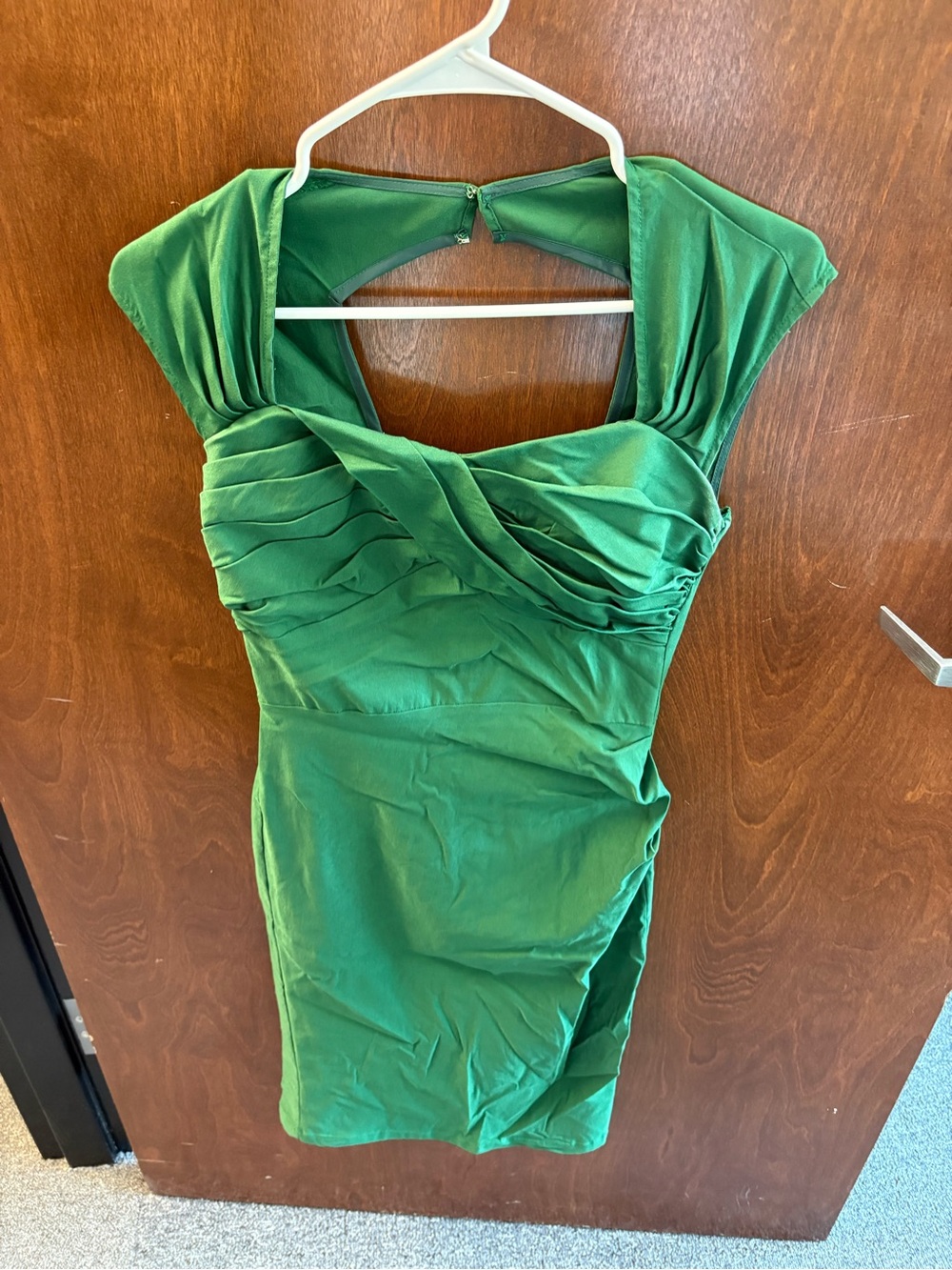 Green Ruched Cap-Sleeve Dress